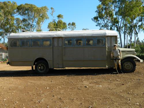 Transport bus and guard