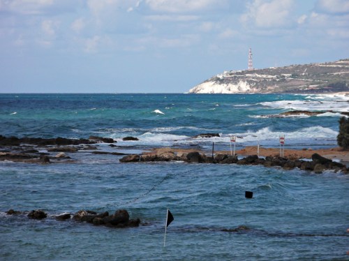 Choppy coastline to Rosh HaNikra