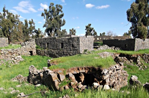 Nafakh's levels of ruins