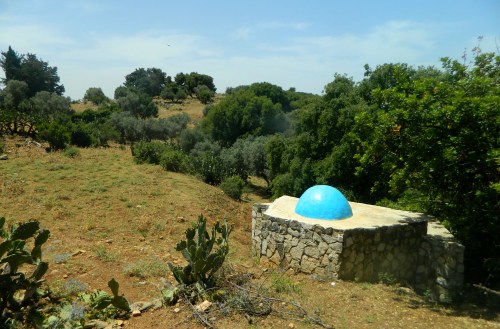 Kever of R' Yishmael on the banks of the stream