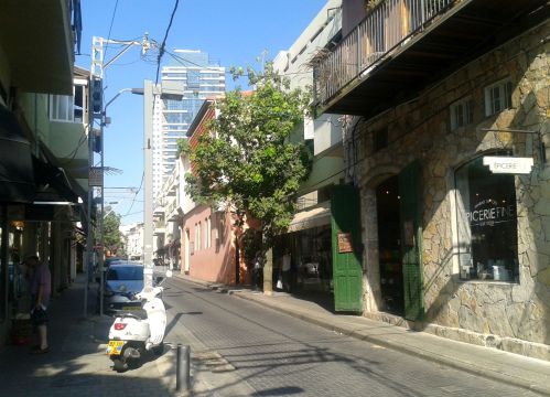 Neve Tzedek street scene