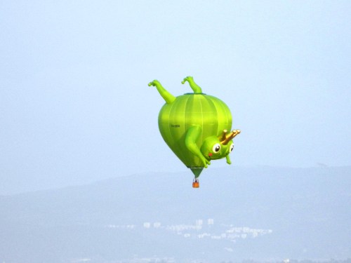 Whimsical frog king balloon