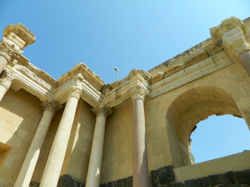 Recreated scaenae frons