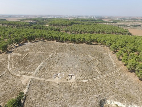 Aerial view of the dig site (photo Khirbet Arai Expedition)